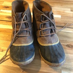 Sorel Out and About Boots